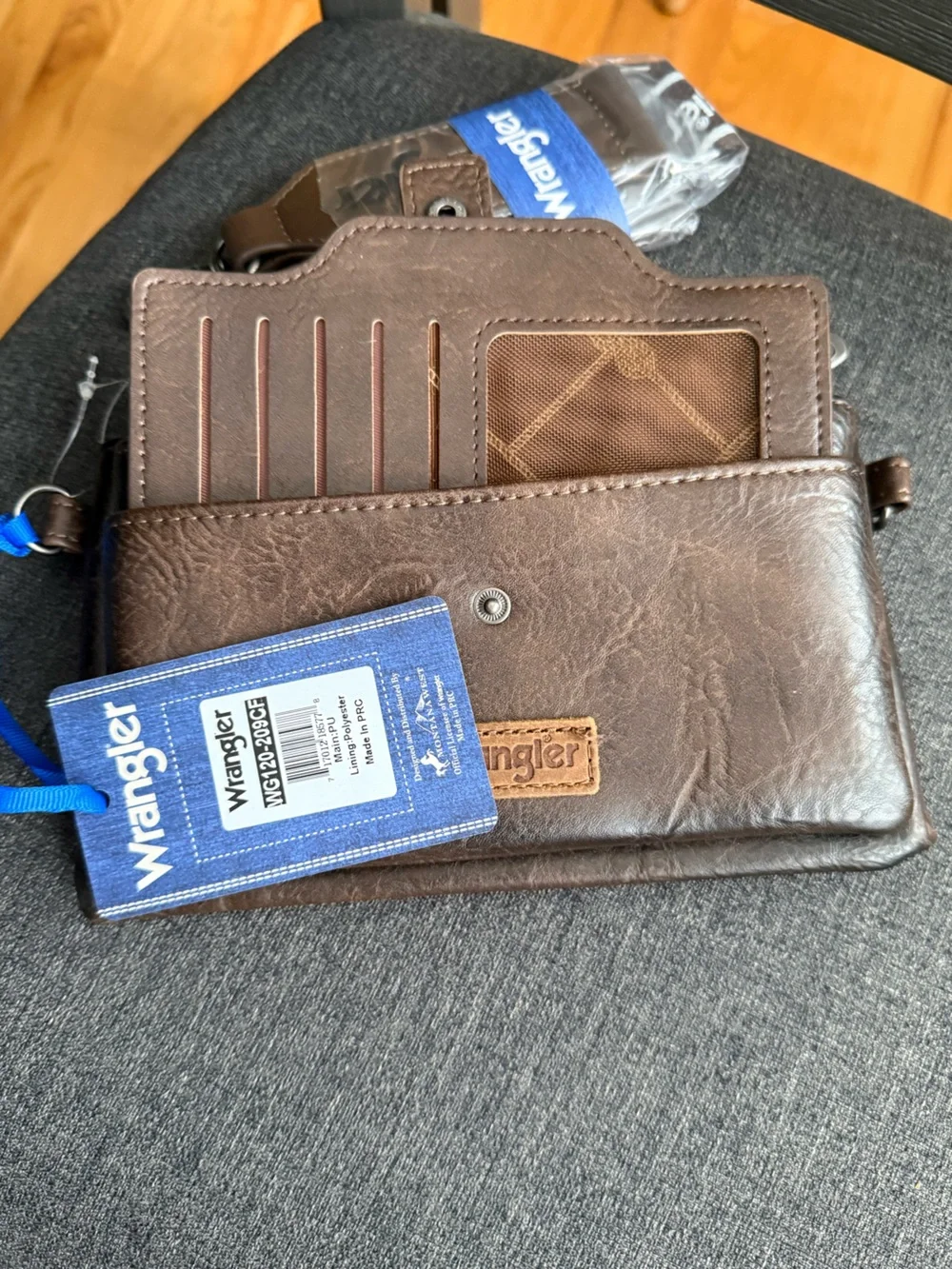 Wrangler men wallet